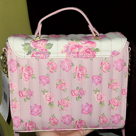 New Betsey Johnson Pink Flower Lbaddy Crossbody Bag 💗 - Picture 4 of 4